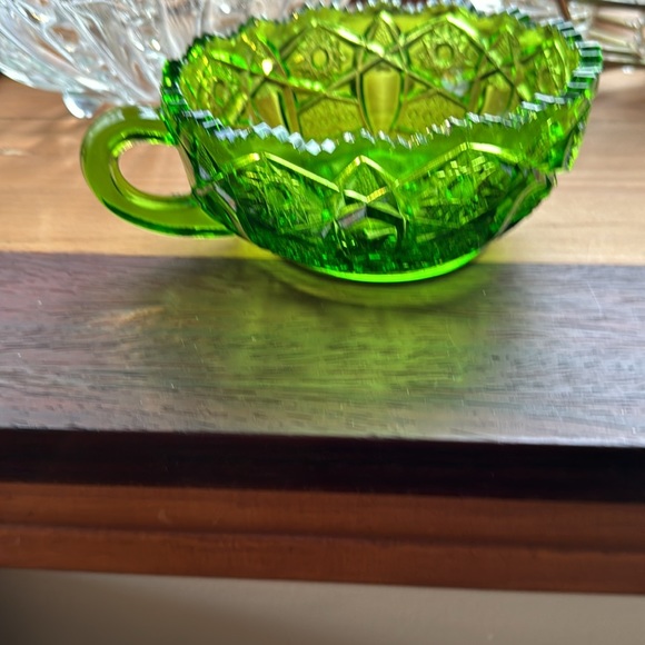 Le smith green depression glass mug - Picture 2 of 8